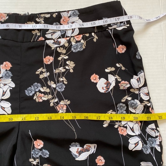 Frank Lyman floral black wide leg flare pant size 14 - Picture 14 of 15